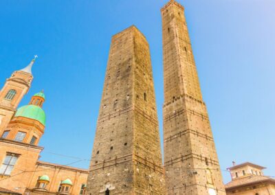Bologna: Classic Tour with Tastings
